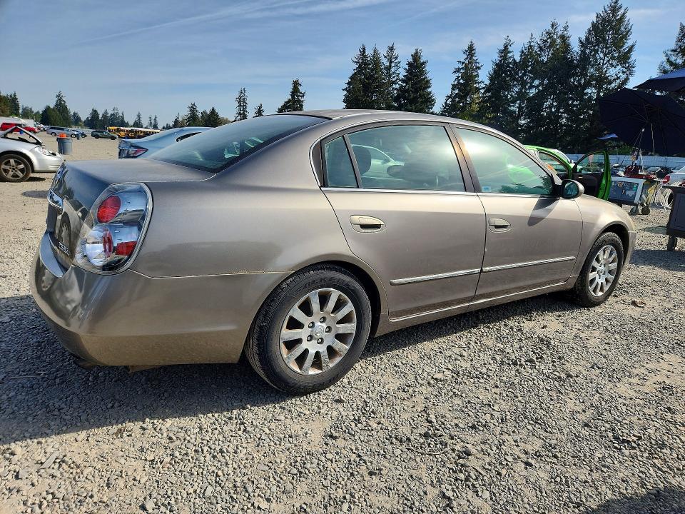 Auction sale of the 2005 Nissan Altima, vin: 1N4AL11E95N471544, lot number: 52037066