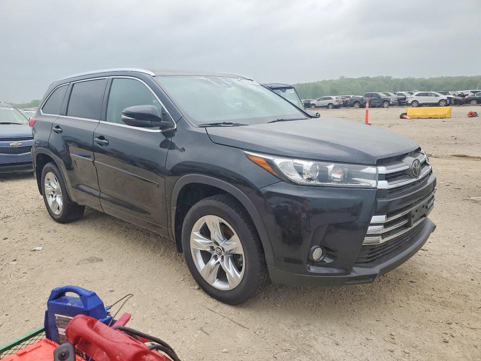 2017 Toyota Highlander მანქანა იყიდება აუქციონზე, vin: 5TDDZRFH7HS393397, აუქციონის ნომერი: 50849346