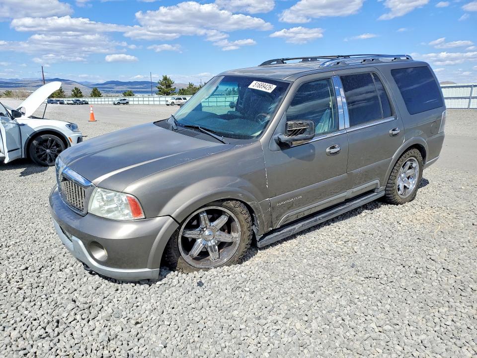 Продажа на аукционе авто 2003 Lincoln Navigator, vin: 5LMFU27R73LJ28505, номер лота: 51689426