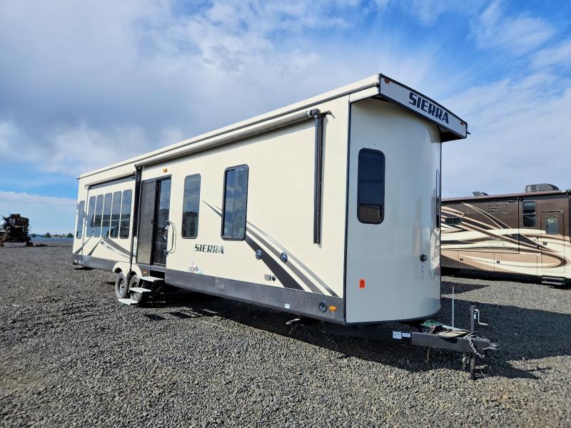 76634615 :رقم المزاد ، 4X4TSER2XLJ048638 vin ، 2020 Frrv Trailer مزاد بيع