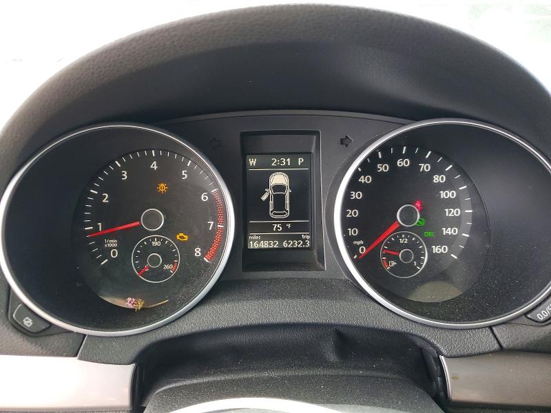 49939286 :رقم المزاد ، WVWBB7AJ7AW304069 vin ، 2010 Volkswagen Golf مزاد بيع