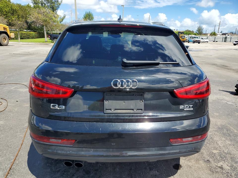 49007146 :رقم المزاد ، WA1EFCFS0FR003977 vin ، 2015 Audi Q3 مزاد بيع
