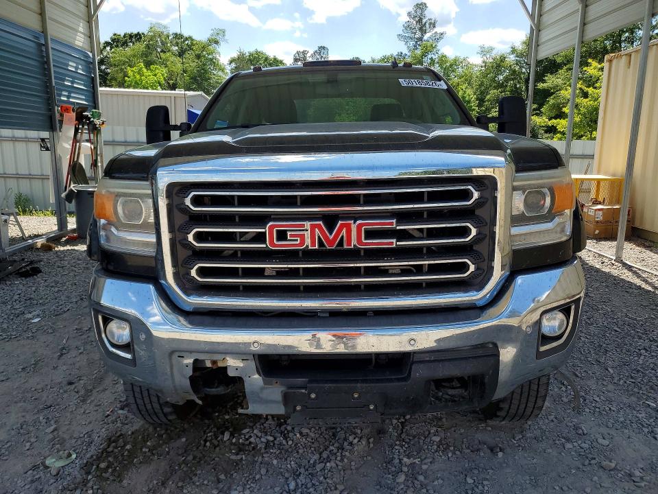 50185826 :رقم المزاد ، 1GT22ZEG0FZ127915 vin ، 2015 Gmc Sierra مزاد بيع