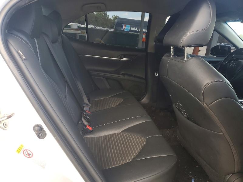 Продажа на аукционе авто 2018 Toyota Camry, vin: 4T1B11HK5JU024401, номер лота: 51342616