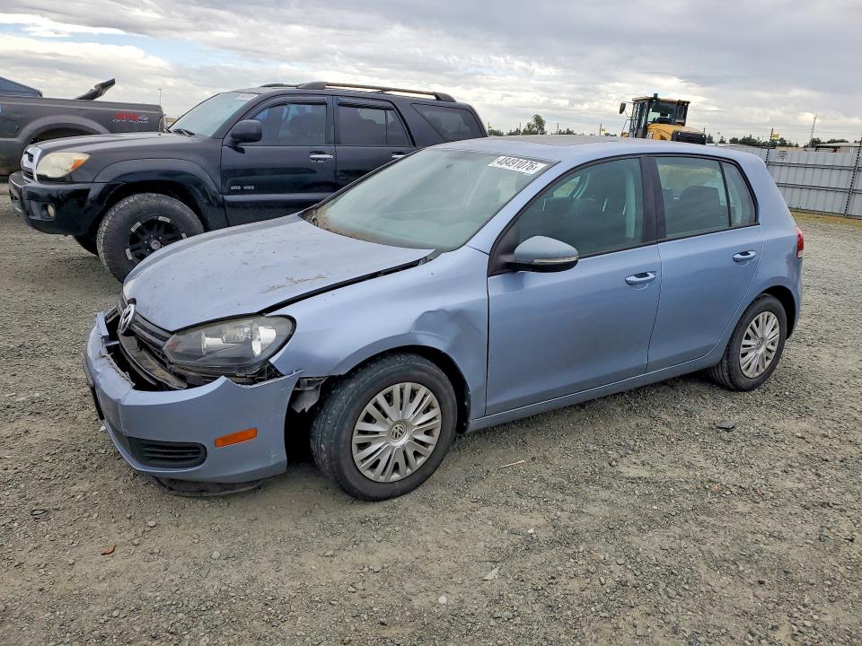 48491076 :رقم المزاد ، WVWDB7AJ8BW247164 vin ، 2011 Volkswagen Golf مزاد بيع