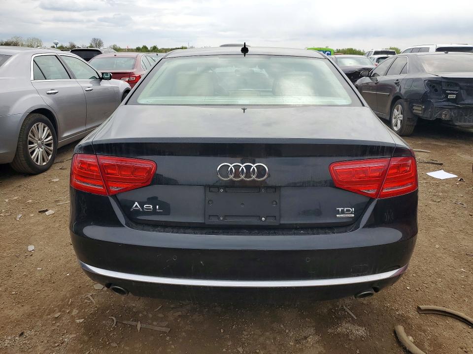 51189306 :رقم المزاد ، WAURMAFD4EN001557 vin ، 2014 Audi A8 مزاد بيع