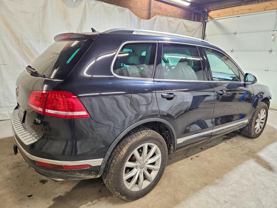 50469216 :رقم المزاد ، WVGEF9BPXGD002419 vin ، 2016 Volkswagen Touareg مزاد بيع