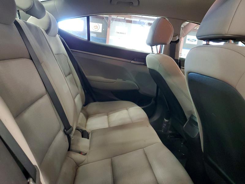 49214726 :رقم المزاد ، KMHD74LF3HU358651 vin ، 2017 Hyundai Elantra مزاد بيع