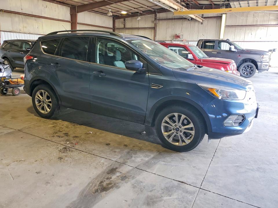 Продажа на аукционе авто 2018 Ford Escape, vin: 1FMCU9GD0JUB99569, номер лота: 50745566