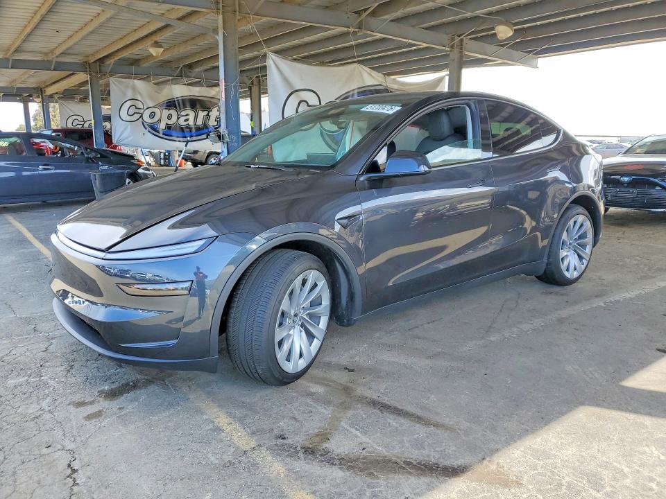 51200476 :رقم المزاد ، 7SAYGDEE1TF458391 vin ، 2026 Tesla Model Y مزاد بيع