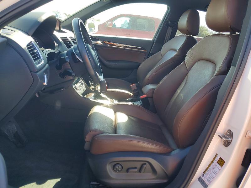 2015 Audi Q3 მანქანა იყიდება აუქციონზე, vin: WA1GFCFS7FR011809, აუქციონის ნომერი: 48966956