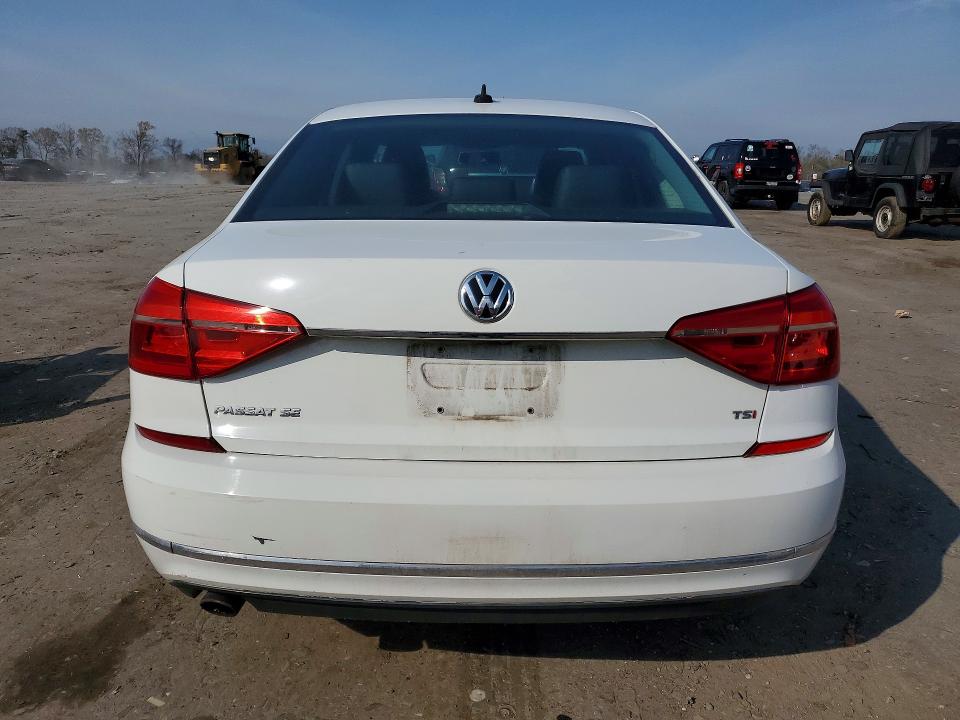 Продажа на аукционе авто 2016 Volkswagen Passat, vin: 1VWBT7A32GC011623, номер лота: 48703376