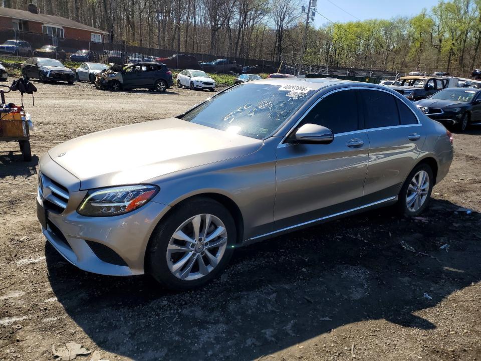 48897066 :رقم المزاد ، 55SWF8EB8KU299922 vin ، 2019 Mercedes-benz C مزاد بيع