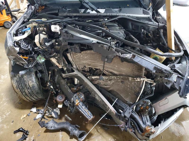 51964876 :رقم المزاد ، WVGFF9BP9BD002408 vin ، 2011 Volkswagen Touareg مزاد بيع