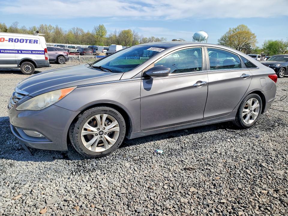 2011 Hyundai Sonata მანქანა იყიდება აუქციონზე, vin: 5NPEC4AC1BH059772, აუქციონის ნომერი: 50081206