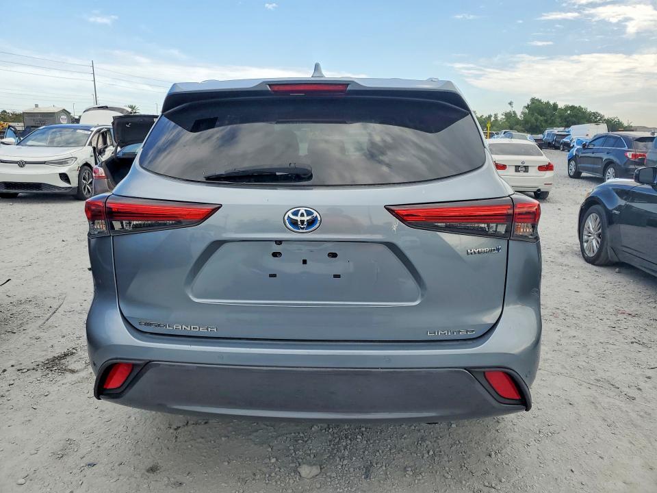 51761386 :رقم المزاد ، 5TDYARAH9LS000590 vin ، 2020 Toyota Highlander Hybrid مزاد بيع