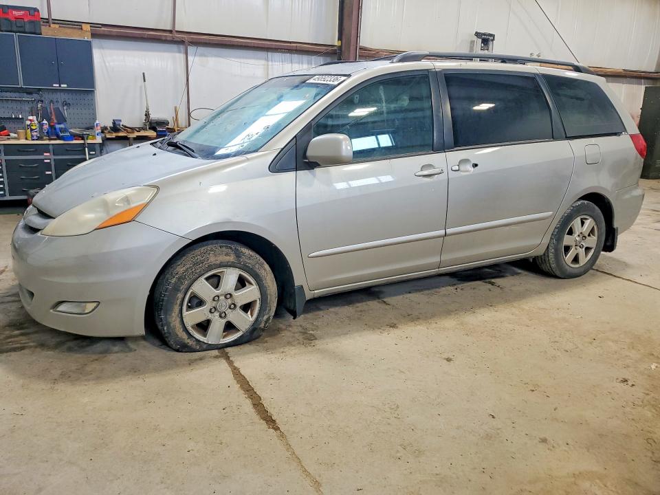 Продажа на аукционе авто 2007 Toyota Sienna, vin: 5TDZK23C37S061191, номер лота: 49892336