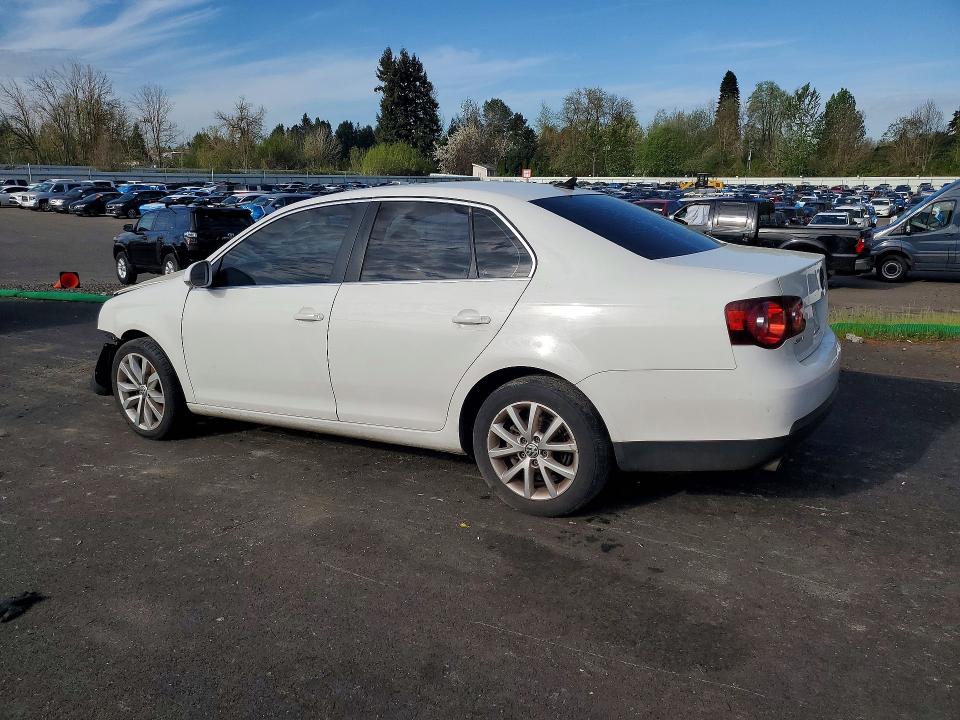 2010 Volkswagen Jetta მანქანა იყიდება აუქციონზე, vin: 3VWRZ7AJ8AM052422, აუქციონის ნომერი: 47759056