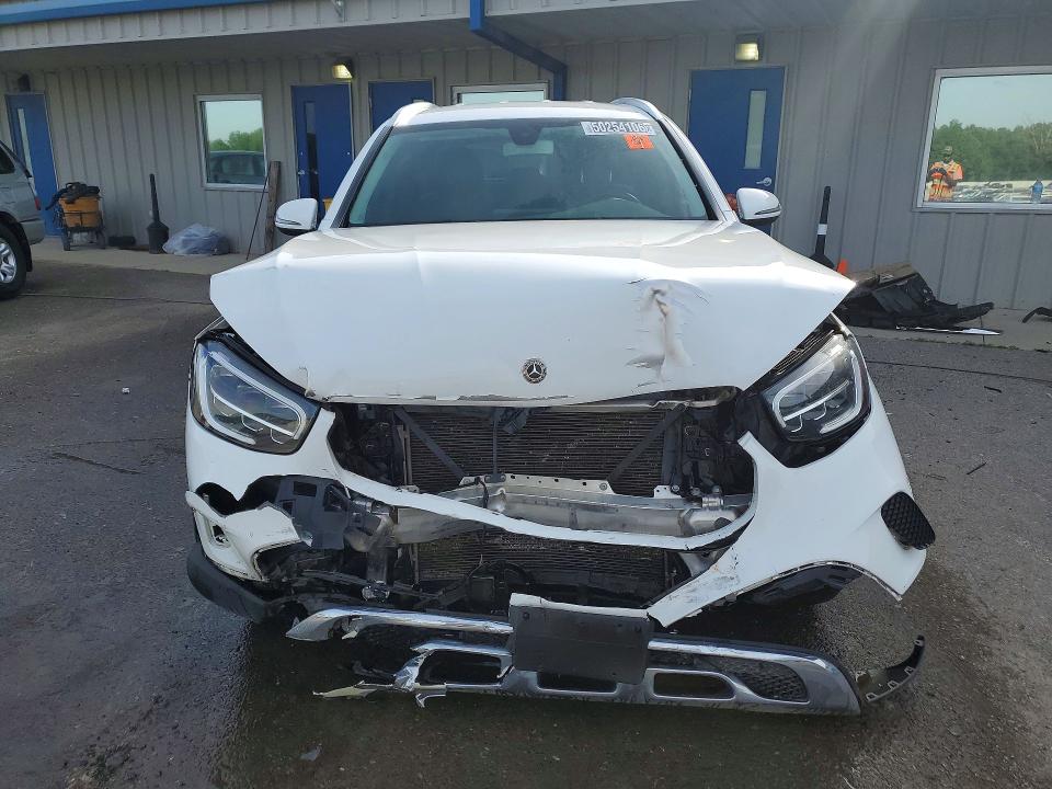 50254106 :رقم المزاد ، WDC0G8DB0LF693136 vin ، 2020 Mercedes-benz Glc مزاد بيع