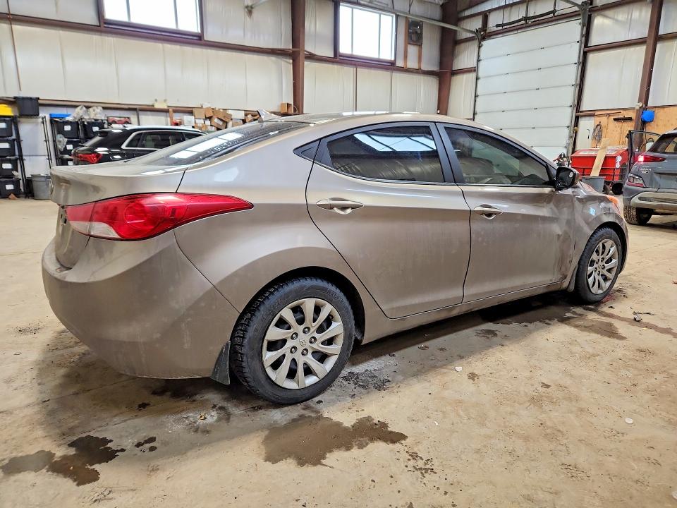 48200246 :رقم المزاد ، 5NPDH4AE1DH423092 vin ، 2013 Hyundai Elantra مزاد بيع