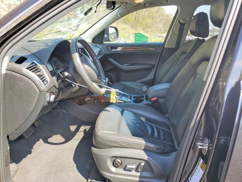 2014 Audi Q5 მანქანა იყიდება აუქციონზე, vin: WA1LFAFP8EA005299, აუქციონის ნომერი: 49645636