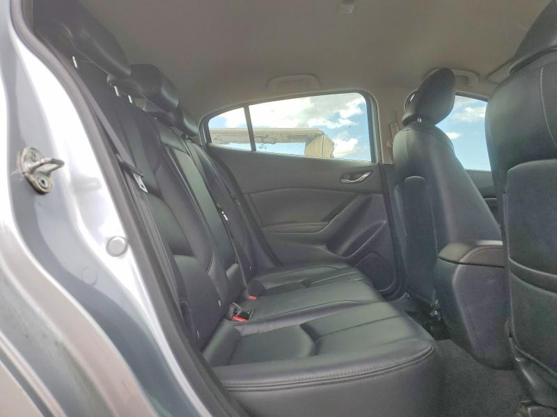50598646 :رقم المزاد ، 3MZBN1L30JM201916 vin ، 2018 Mazda 3 مزاد بيع