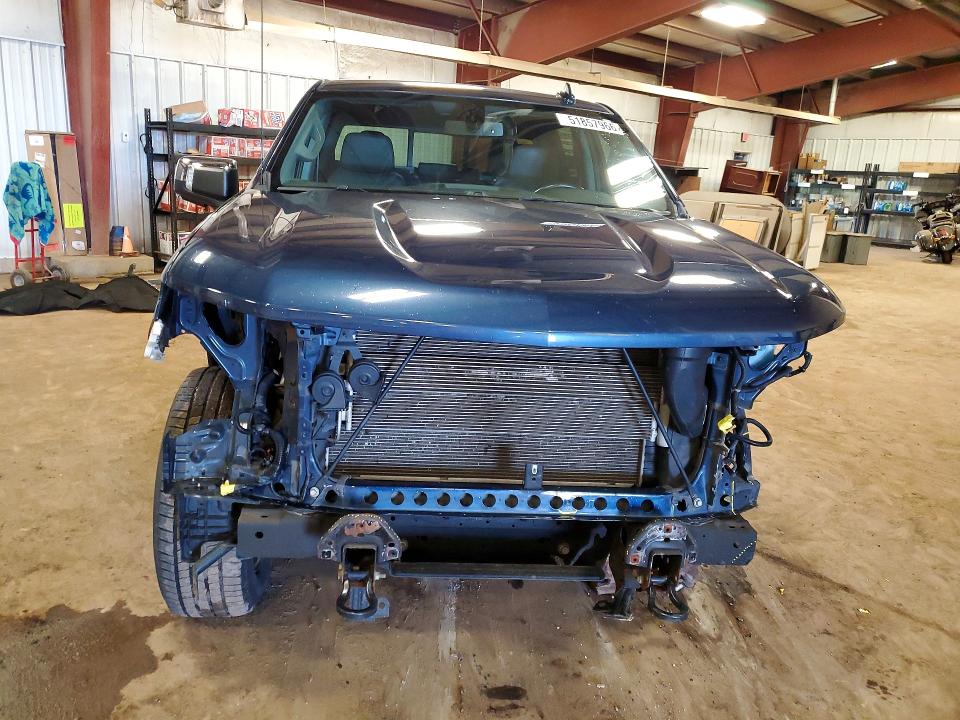 Продажа на аукционе авто 2022 Chevrolet Silverado Ltd, vin: 1GCUYGED2NZ117970, номер лота: 51857966