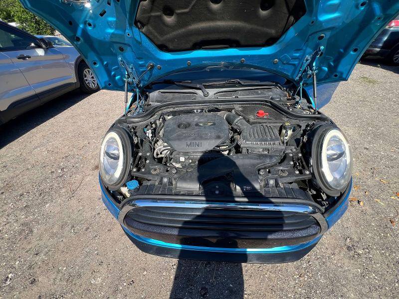 Aukcja sprzedaży 2016 Mini Cooper, vin: WMWWG5C59G3C18831, numer aukcji: 51721576