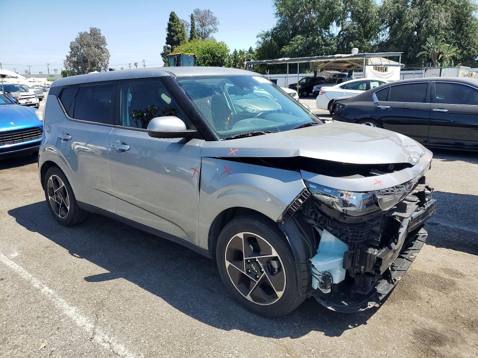 Продажа на аукционе авто 2023 Kia Soul, vin: KNDJ33AU2P7842192, номер лота: 51182716