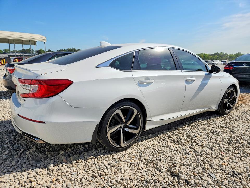 2018 Honda Accord მანქანა იყიდება აუქციონზე, vin: 1HGCV1F35JA027102, აუქციონის ნომერი: 49780226