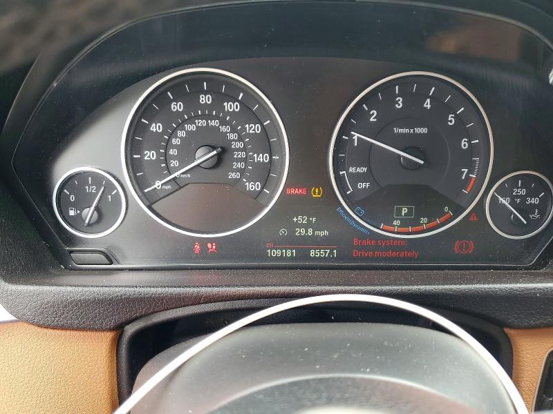 51894436 :رقم المزاد ، WBA8D9G3XHNU62153 vin ، 2017 Bmw 330 مزاد بيع