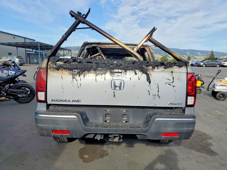50138726 :رقم المزاد ، 5FPYK3F63HB036473 vin ، 2017 Honda Ridgeline مزاد بيع