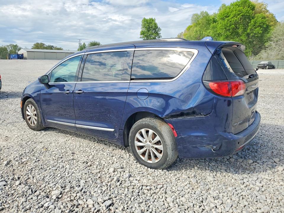 2017 Chrysler Pacifica მანქანა იყიდება აუქციონზე, vin: 2C4RC1BG0HR520666, აუქციონის ნომერი: 49311766