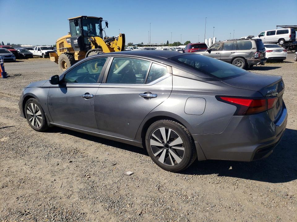 48693716 :رقم المزاد ، 1N4BL4DVXMN356774 vin ، 2021 Nissan Altima مزاد بيع