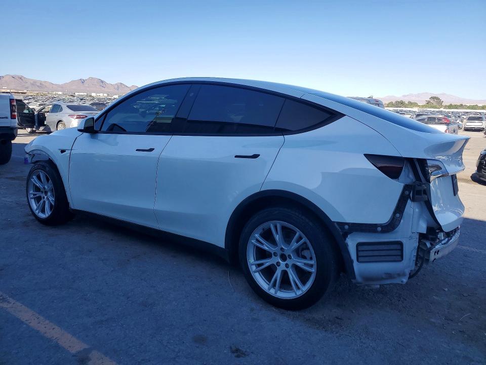 50259016 :رقم المزاد ، 7SAYGAEE6NF535984 vin ، 2022 Tesla Model Y مزاد بيع