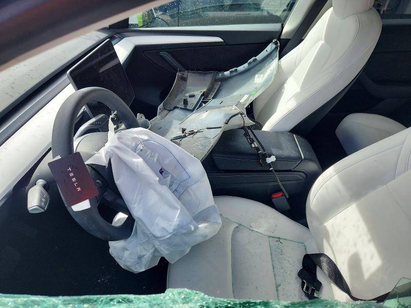 47044086 :رقم المزاد ، 7SAYGDEE9PF623643 vin ، 2023 Tesla Model Y مزاد بيع