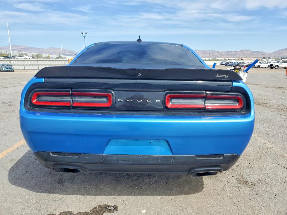 48005436 :رقم المزاد ، 2C3CDZFJ0KH540490 vin ، 2019 Dodge Challenger مزاد بيع