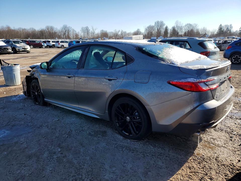 48978376 :رقم المزاد ، 4T1DBADK7SU541857 vin ، 2025 Toyota Camry مزاد بيع