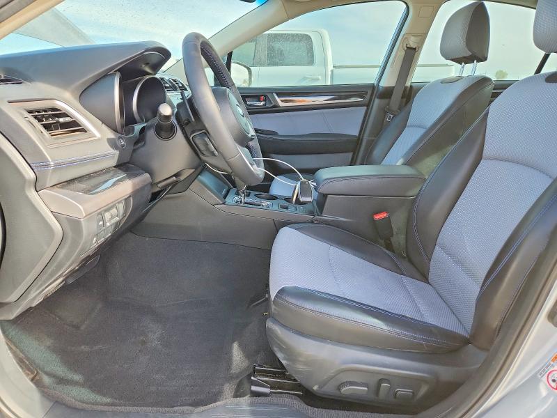 49641106 :رقم المزاد ، 4S3BNAR66J3033317 vin ، 2018 Subaru Legacy مزاد بيع