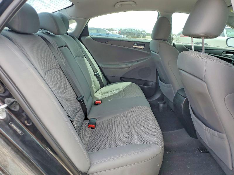 2014 Hyundai Sonata მანქანა იყიდება აუქციონზე, vin: 5NPEB4AC8EH882321, აუქციონის ნომერი: 48910846