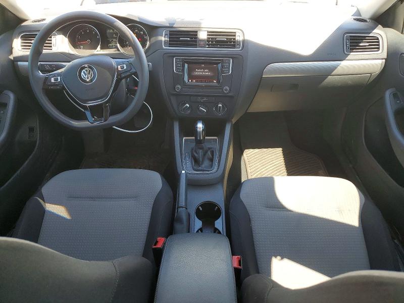 51309366 :رقم المزاد ، 3VW2B7AJ4HM295452 vin ، 2017 Volkswagen Jetta مزاد بيع