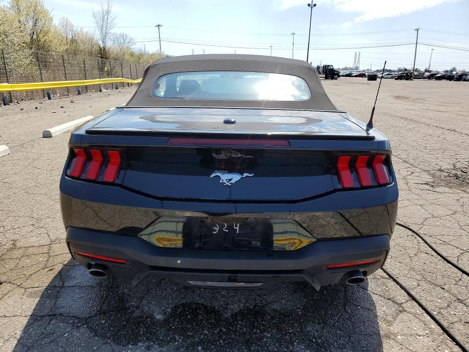 50710226 :رقم المزاد ، 1FAGP8UH7S5103324 vin ، 2025 Ford Mustang مزاد بيع