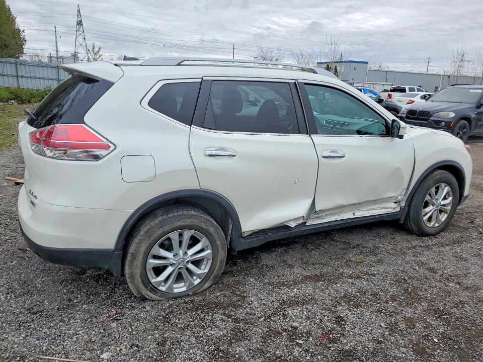 2015 Nissan Rogue მანქანა იყიდება აუქციონზე, vin: 5N1AT2MM3FC865486, აუქციონის ნომერი: 51606346
