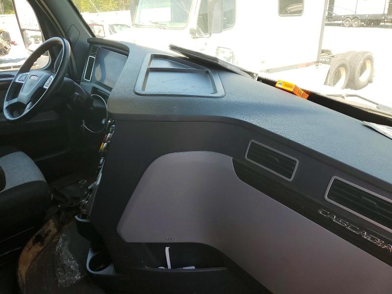 Продаж на аукціоні авто 2022 Freigliner Cascadia 126, vin: 3AKJHHDR1NSNH0107, номер лоту: 48988826