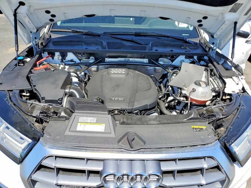 48525906 :رقم المزاد ، WA1BNAFY9J2043054 vin ، 2018 Audi Q5 مزاد بيع