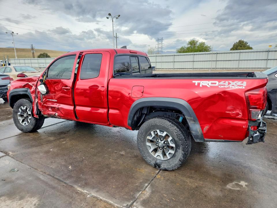 Продажа на аукционе авто 2018 Toyota Tacoma, vin: 5TFSZ5AN2JX165076, номер лота: 48107406