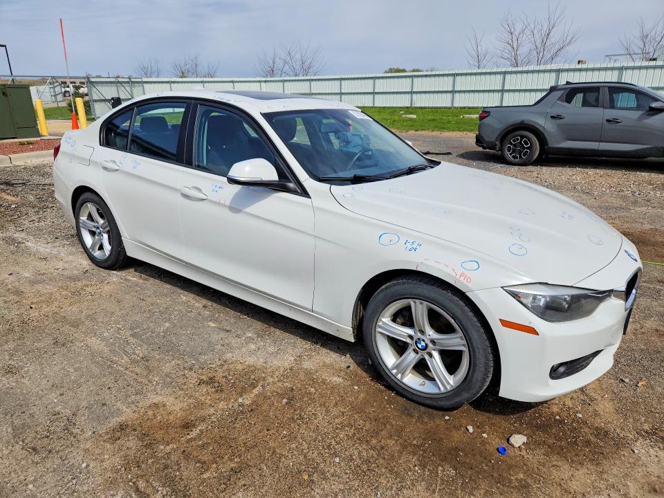 Продажа на аукционе авто 2015 Bmw 320, vin: WBA3C3C52FK203298, номер лота: 51590466