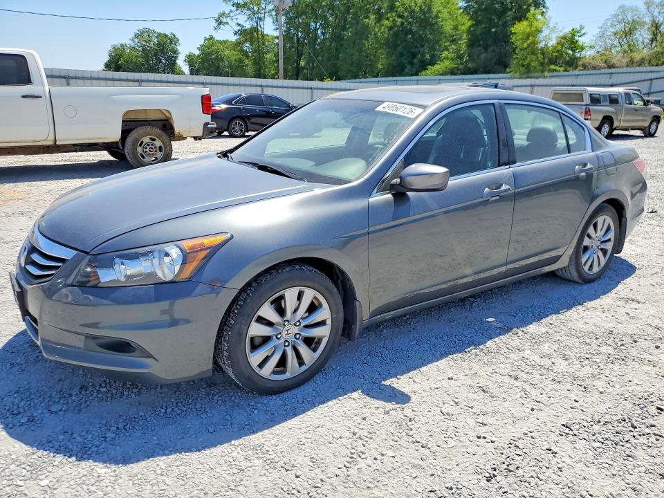 49060126 :رقم المزاد ، 1HGCP2F80CA046350 vin ، 2012 Honda Accord مزاد بيع