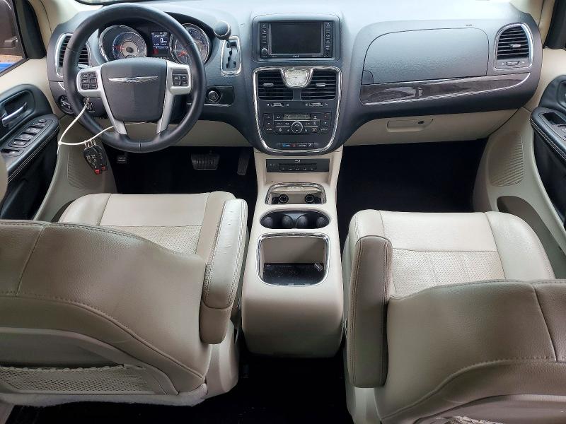 48040676 :رقم المزاد ، 2C4RC1CG0DR659768 vin ، 2013 Chrysler Town & Country مزاد بيع