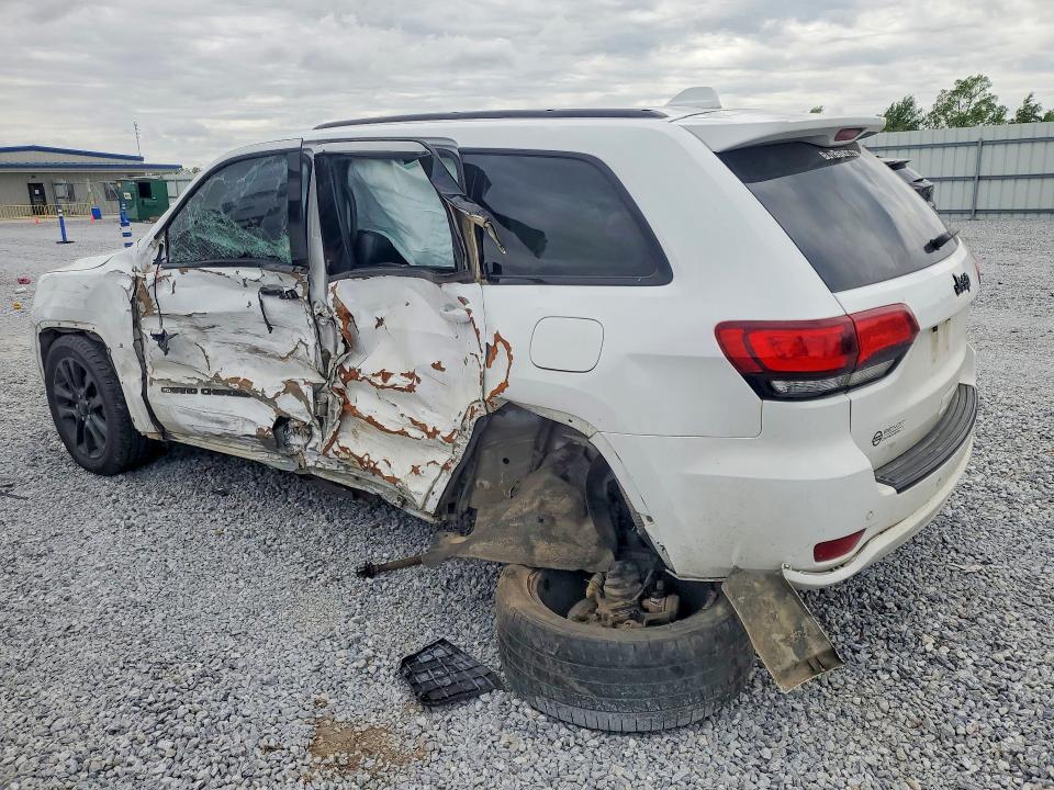 48351486 :رقم المزاد ، 1C4RJEAG0JC354100 vin ، 2018 Jeep Grand Cherokee مزاد بيع
